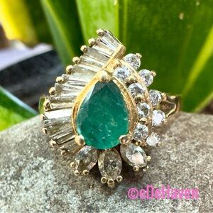 14k Emerald and Diamonds Halo Ring